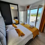 Villa Little Getaway *