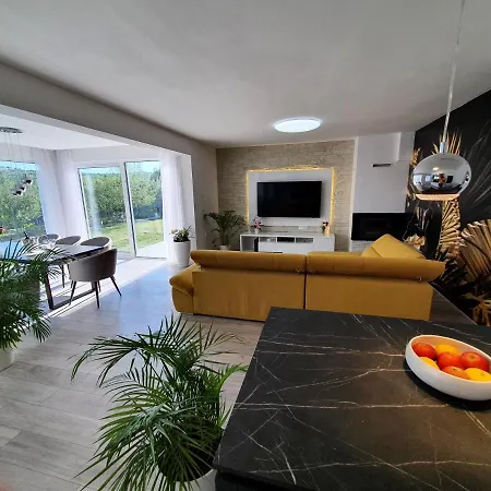 Villa Little Getaway